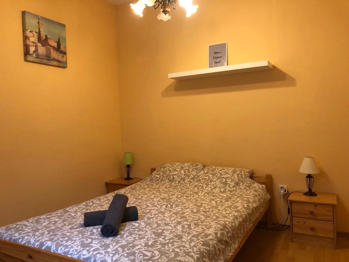 Gyongy Panzio Hotel Velence Buitenkant foto