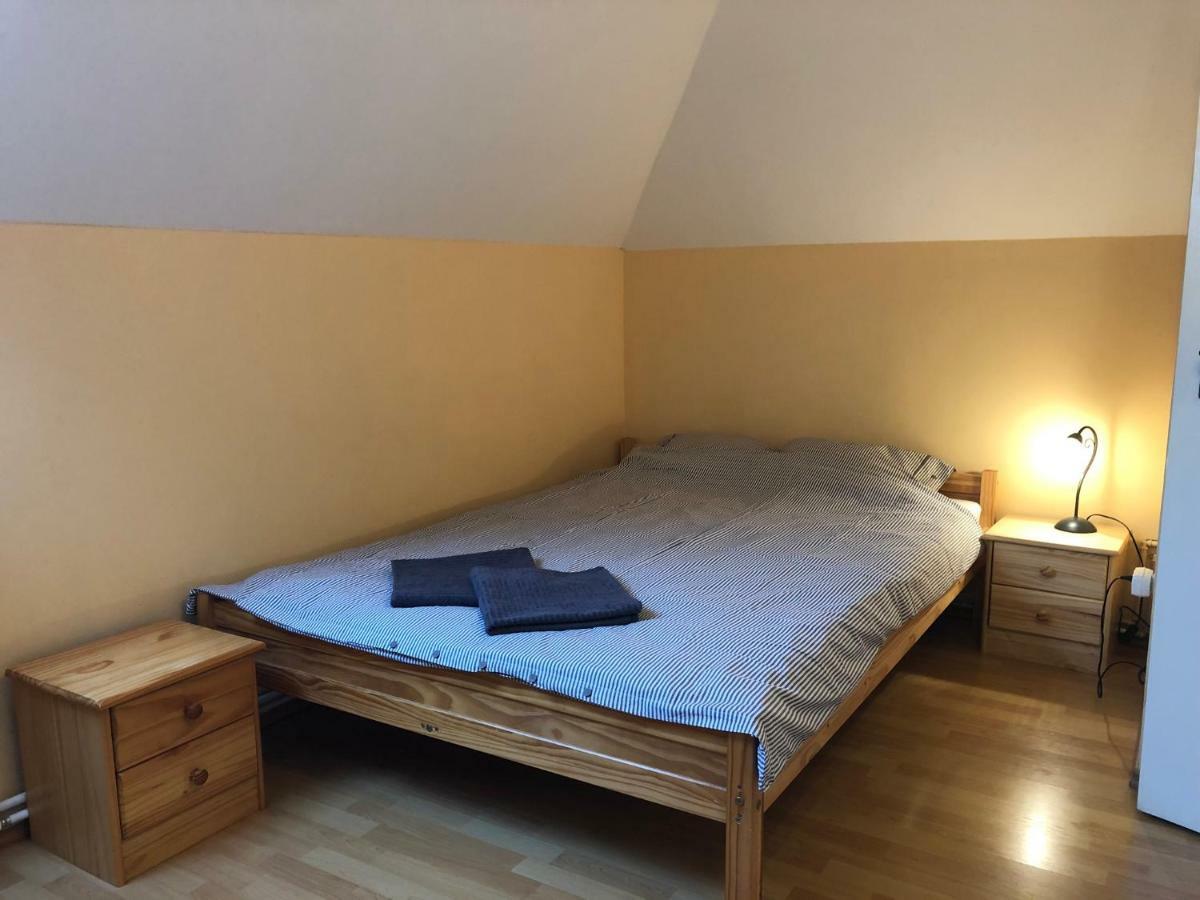 Gyongy Panzio Hotel Velence Buitenkant foto